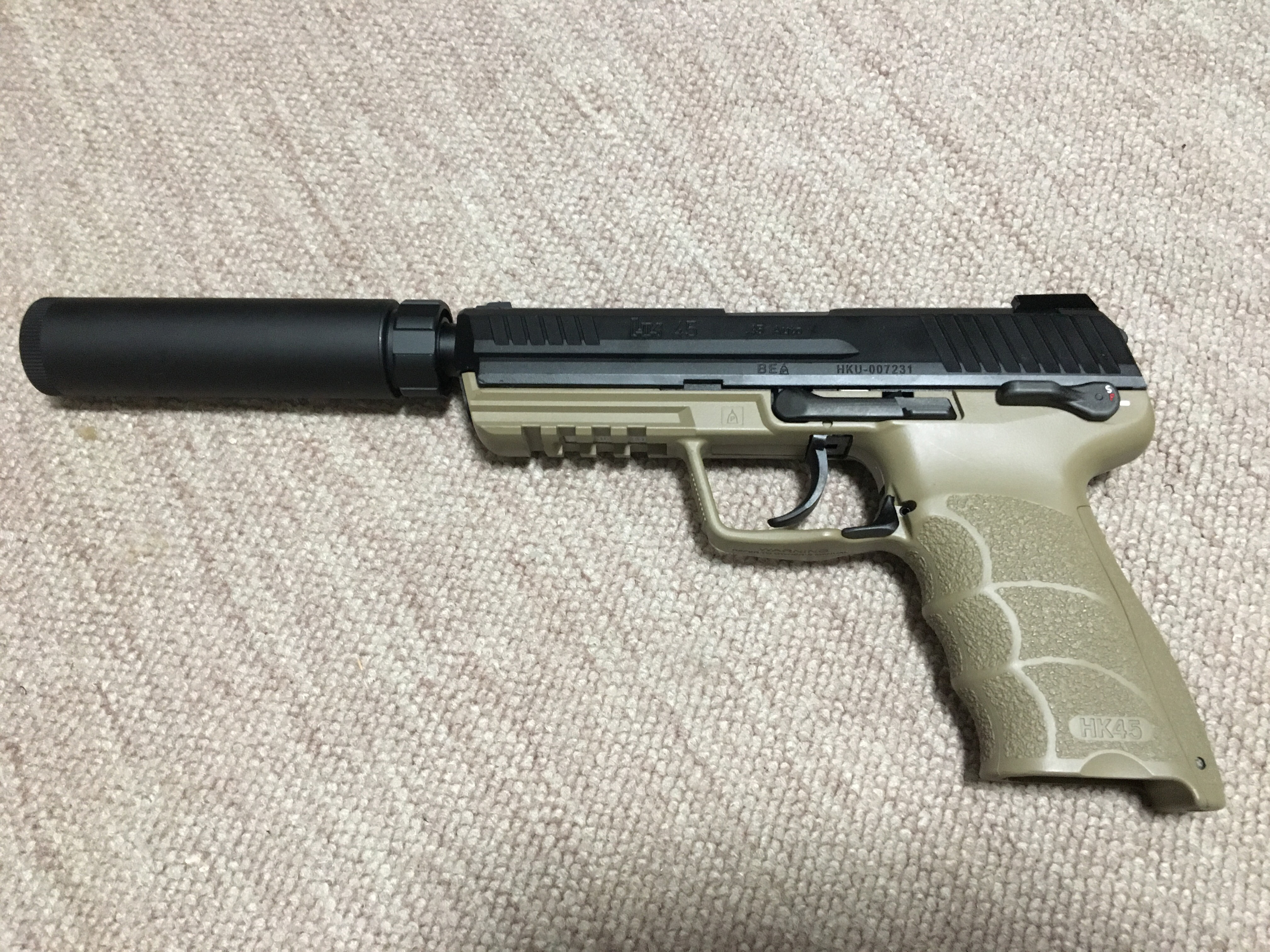 東京マルイ　HK45タクティカル