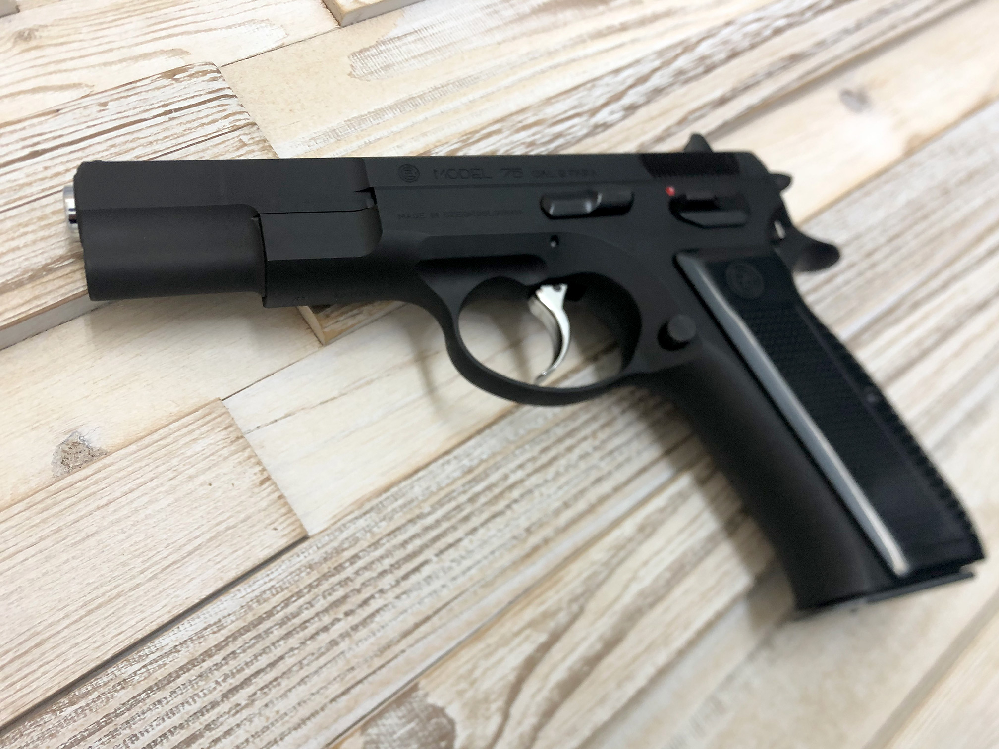 KSC Cz75 1st システム7 HW ガスブローバック レビュー